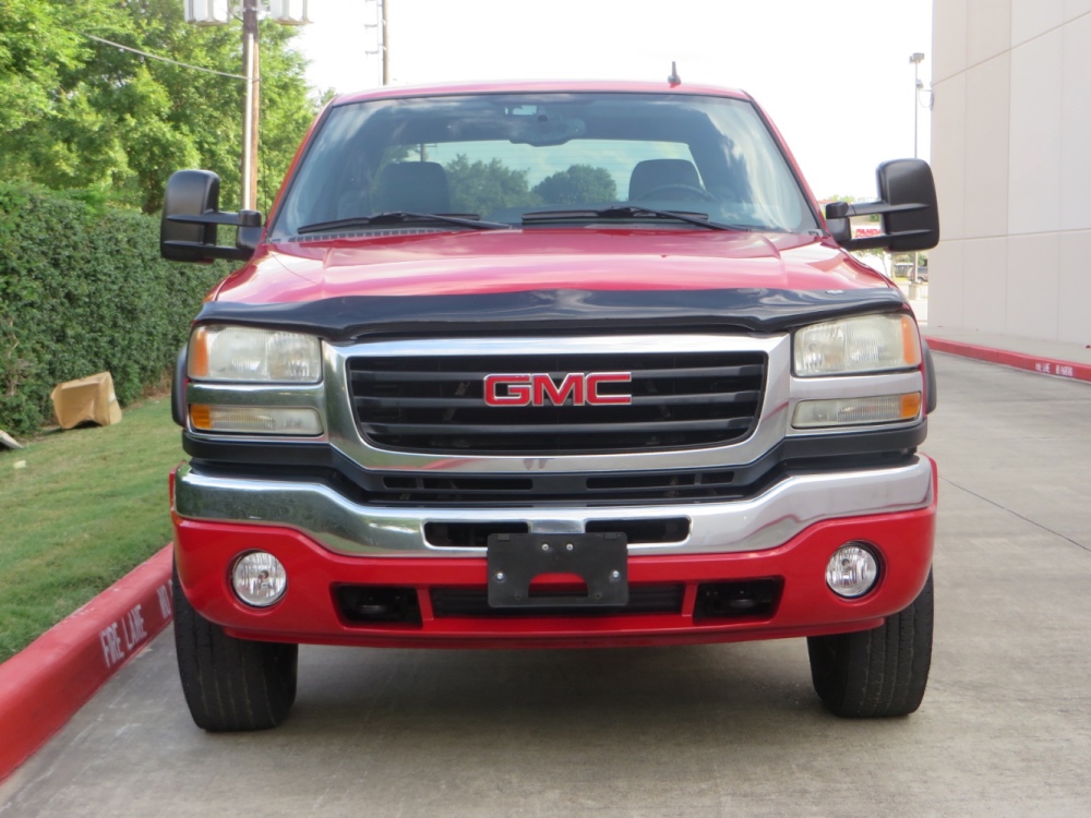 2006 GMC Sierra 2500HD Crew Cab Short Bed 6.6L Duramax LBZ Diesel 4x4 1 ...