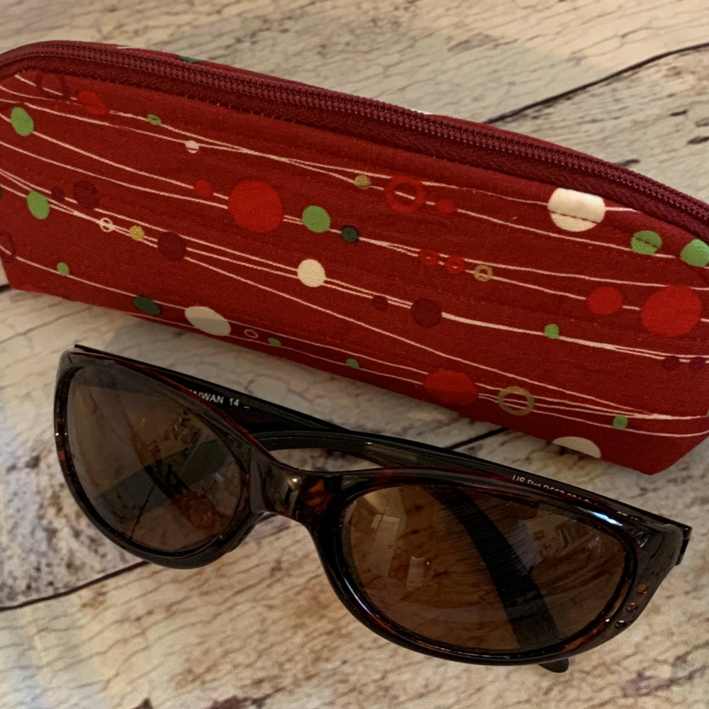 Simply Sunny Eyeglass Case - PDF Pattern - Products - SWAK Embroidery