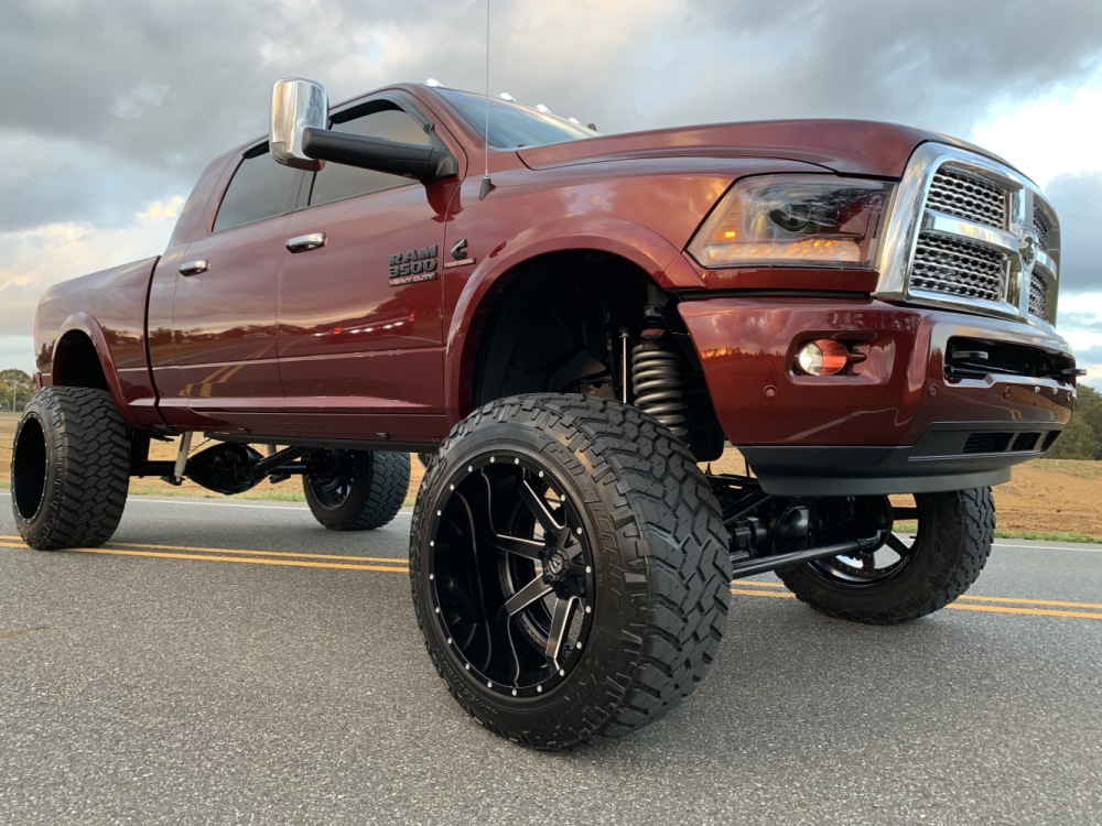 2018 RAM 3500 SRW CUMMINS 6 SPEED LIFTED ON 40'S RARE - Find Diesel ...