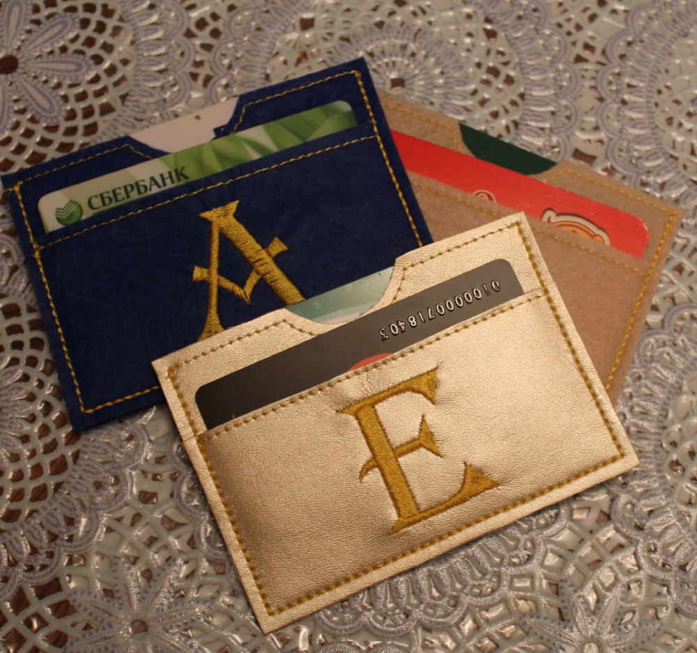 NWT Louis Vuitton VIP Gift Monogram Passport Holder Wallet