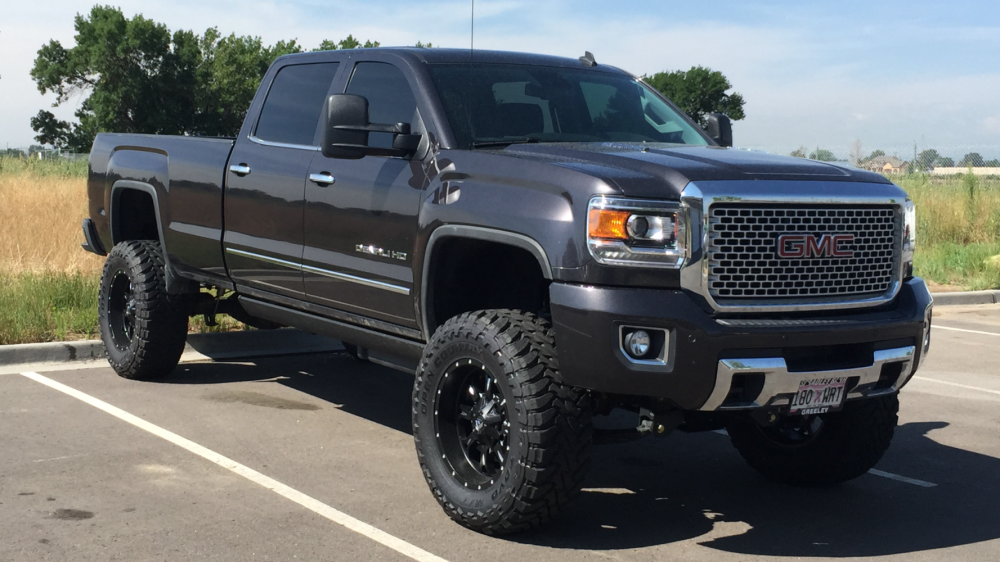 2015 GMC Sierra Denali on 37s | Find Diesel Trucks | Diesel Sellerz