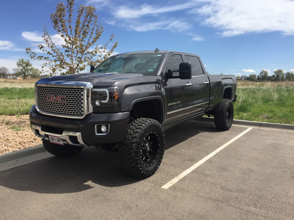 2015 GMC Sierra Denali on 37s | Find Diesel Trucks | Diesel Sellerz