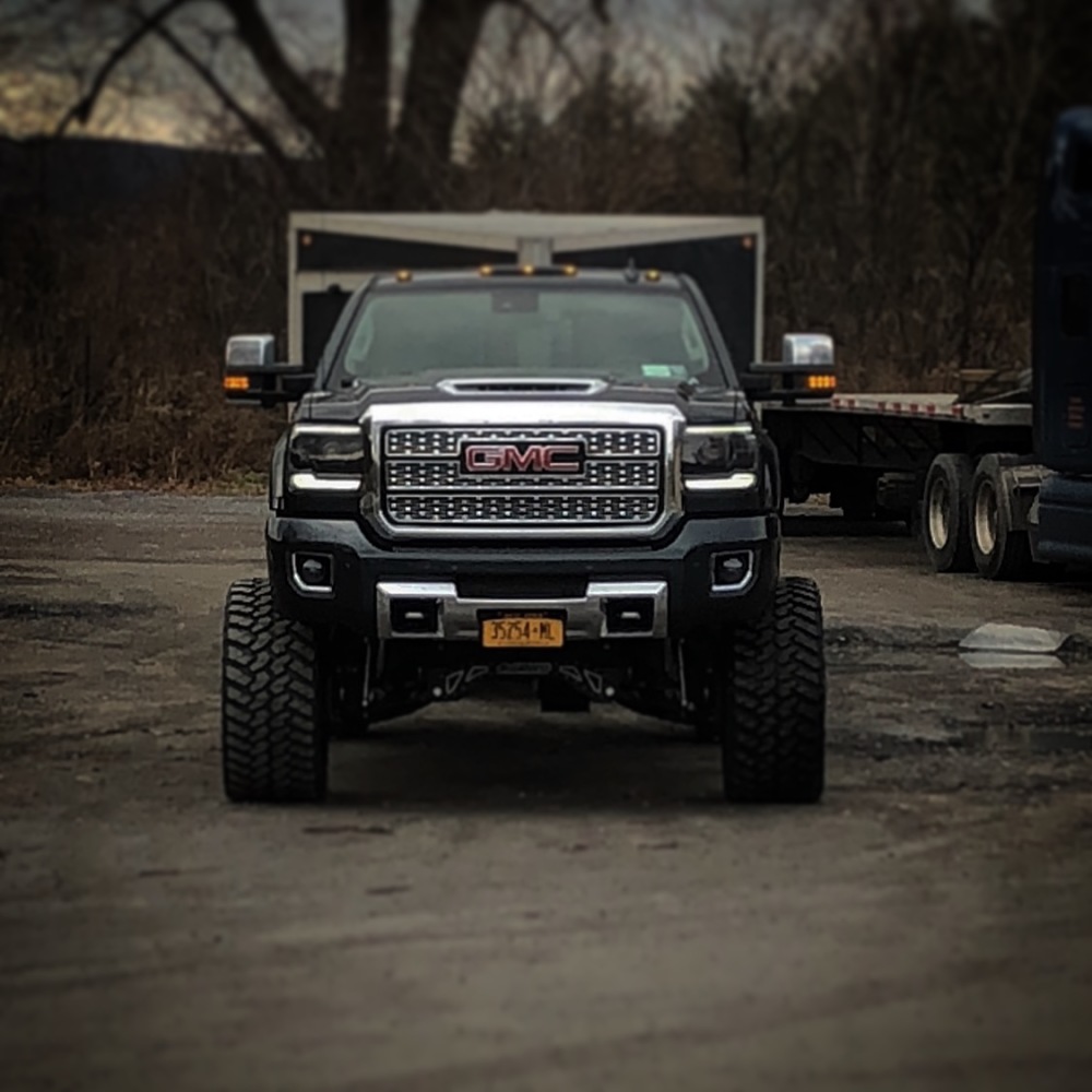 2018 gmc Denali-HD | Find Diesel Trucks | Diesel Sellerz